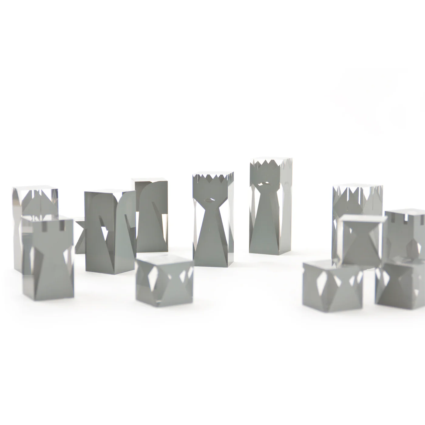 Acrylic Chess Set - Image 6