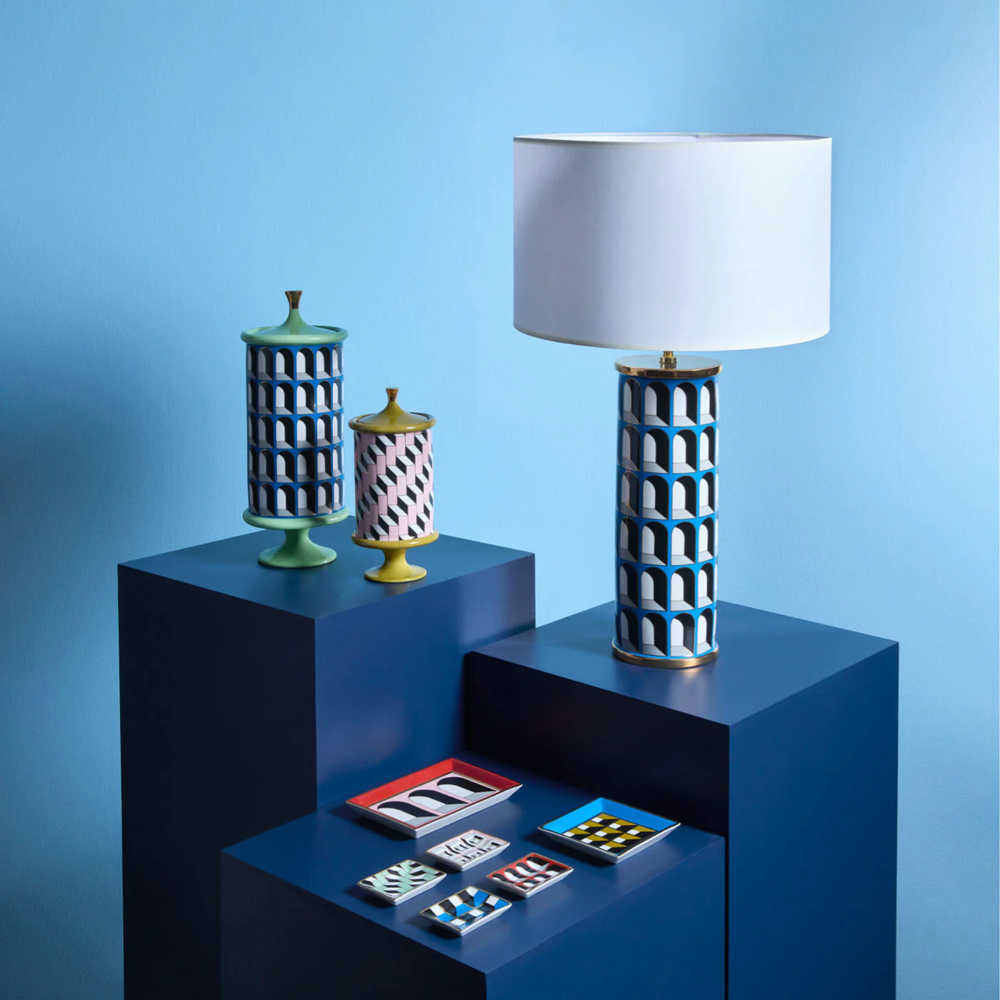 Arcade Table Lamp - Image 3