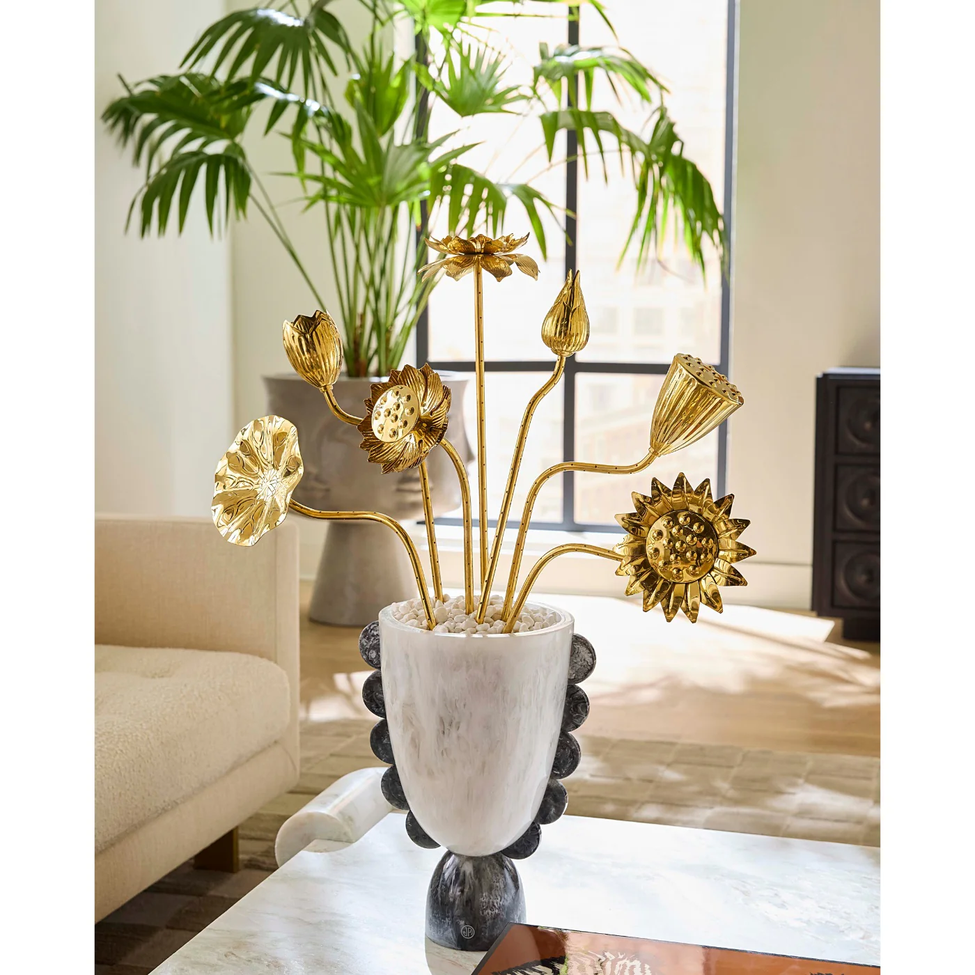 Brass Flowers Bouquet - Image 8