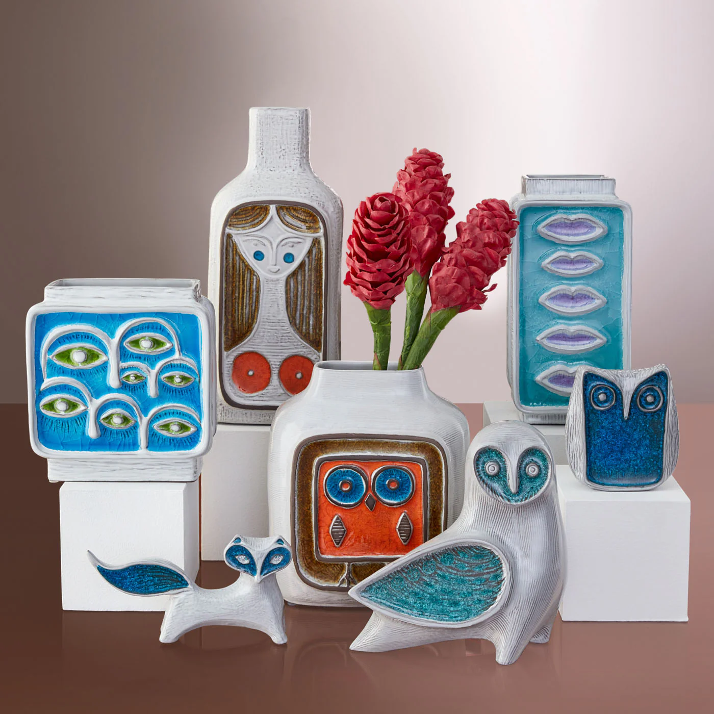 Glass Menagerie Lady Vase - Image 6