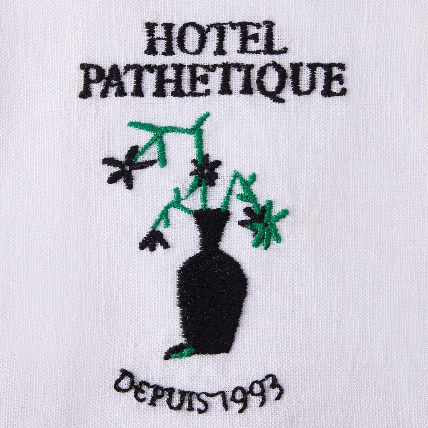 Hôtel De Rêve Cocktail Napkins - Image 6