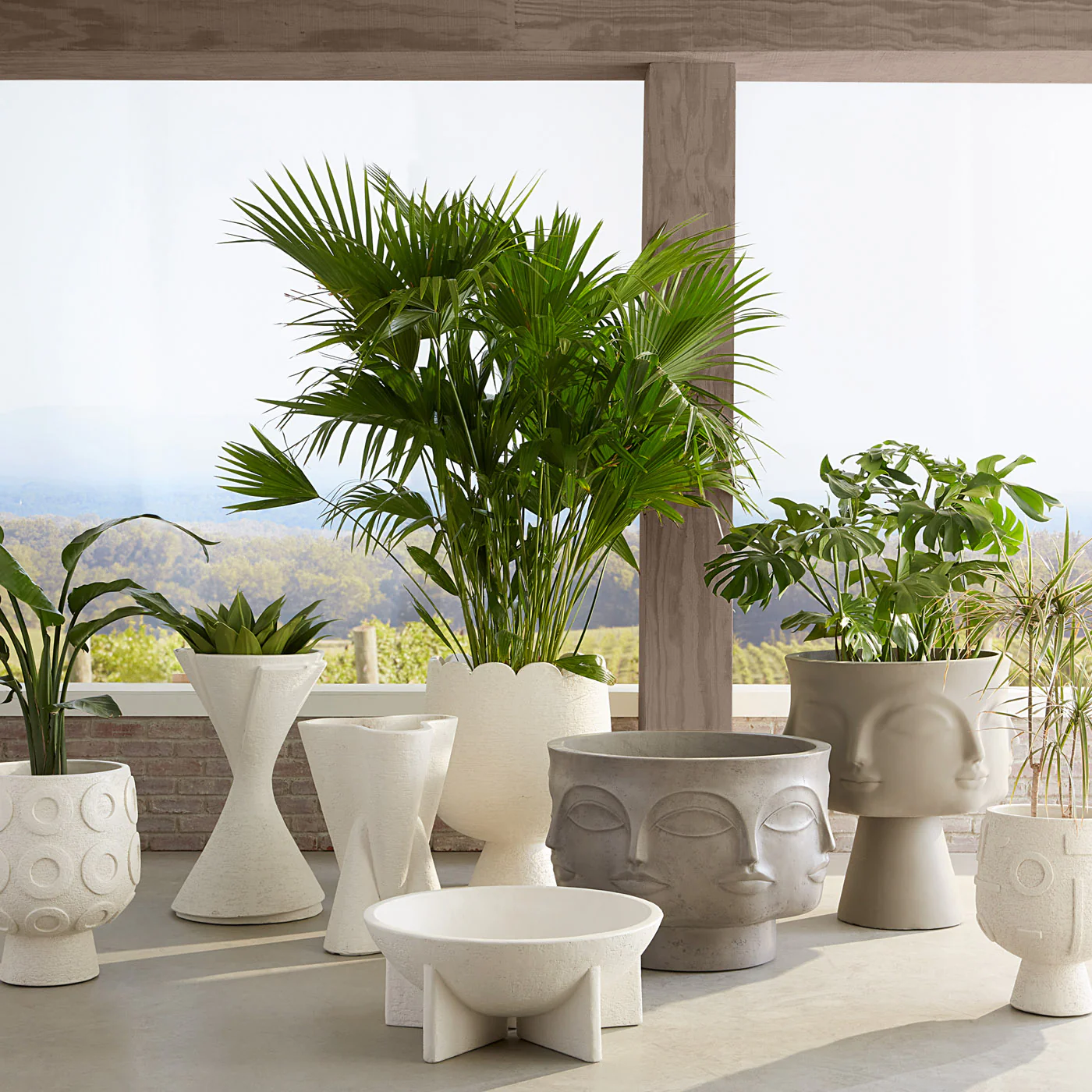 Osaka Discs Concrete Planter - Image 3