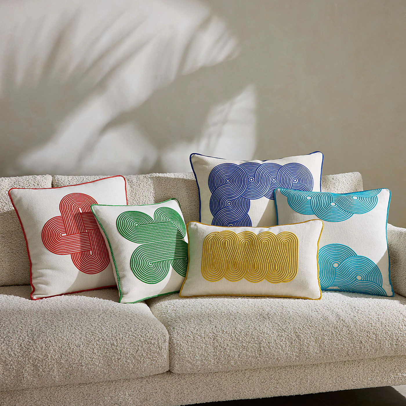 Pompidou Green Quatrefoil Cushion - Image 3
