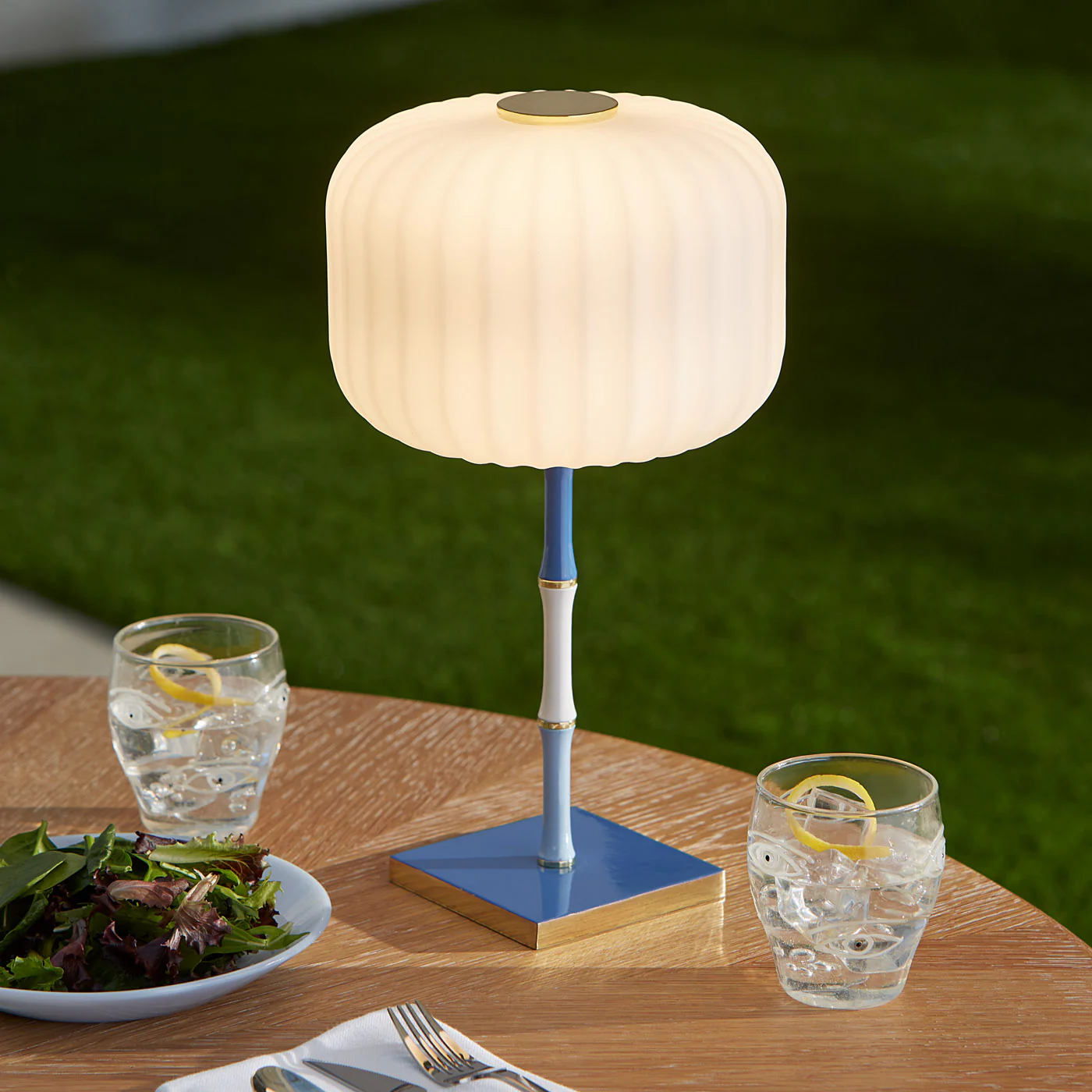 Scala Rechargeable Table Lamp - Image 3