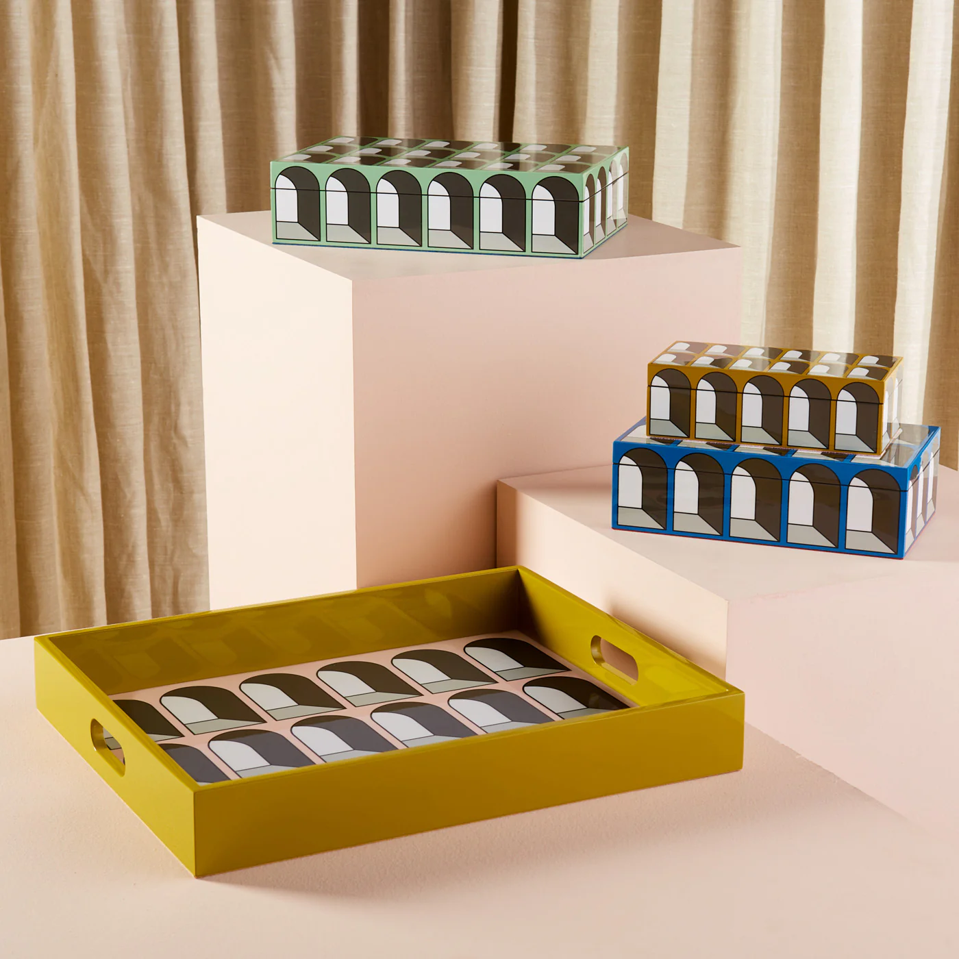 Small Arcade Lacquer Box - Image 3