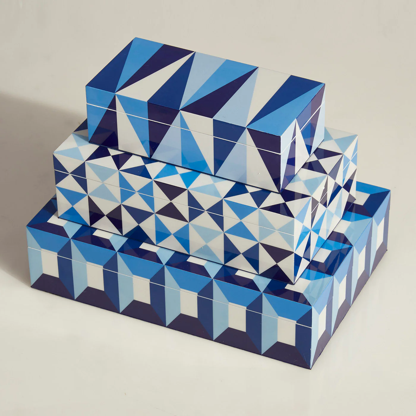 Small Sorrento Lacquer Box - Image 3