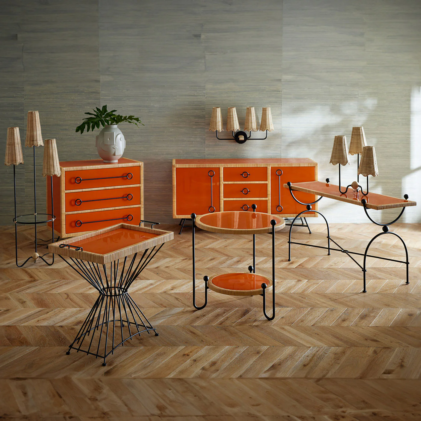 Wellington Tray Table - Image 4
