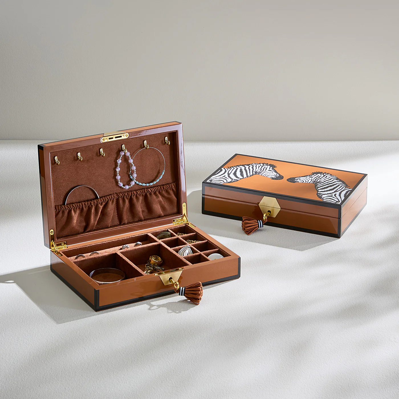 Zebra Lacquer Jewelry Box - Image 2